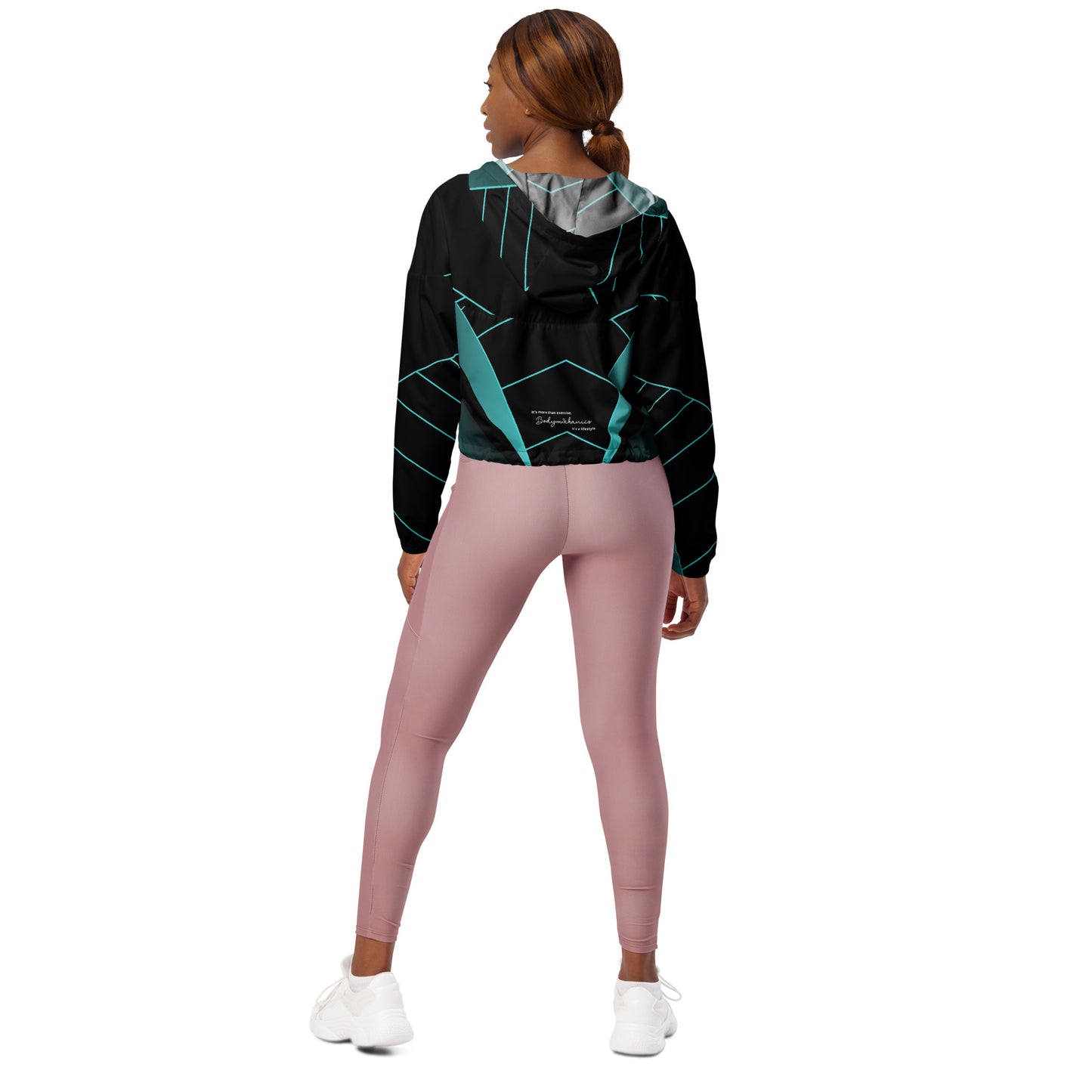 Linear cropped windbreaker